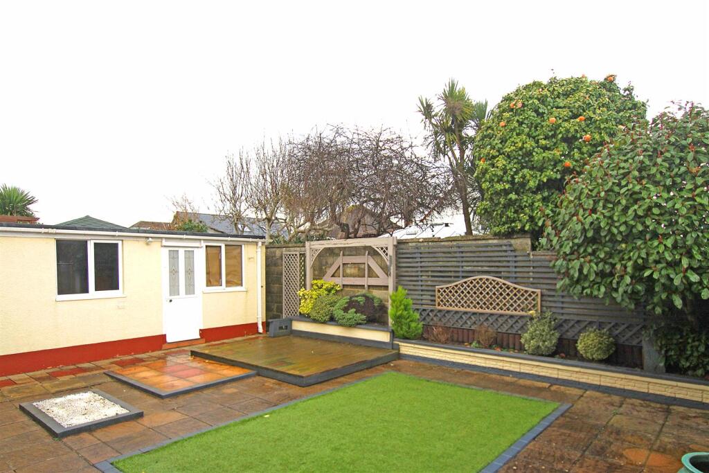 Additional property image - Braemar Avenue, Bournemouth