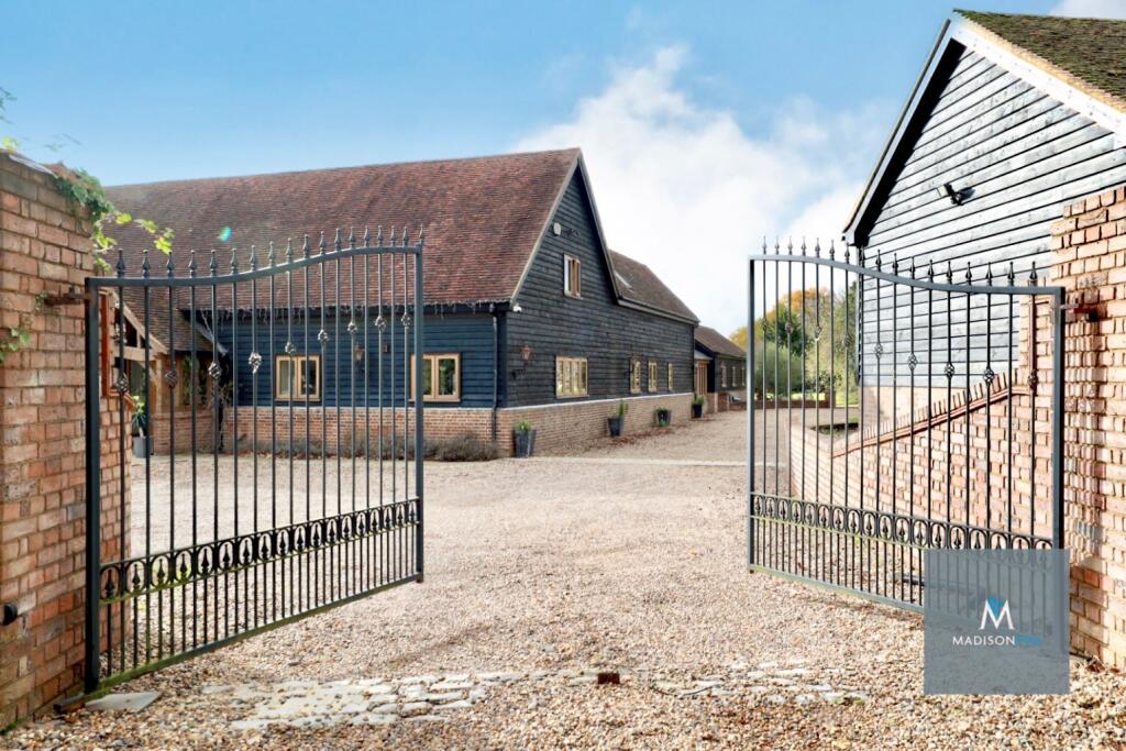 Additional property image - Harmer Green Lane, Welwyn, Hertfordshire, AL6