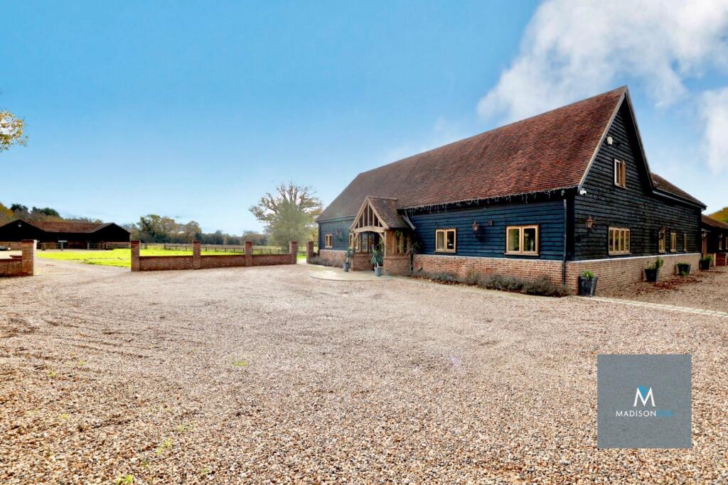 Additional property image - Harmer Green Lane, Welwyn, Hertfordshire, AL6