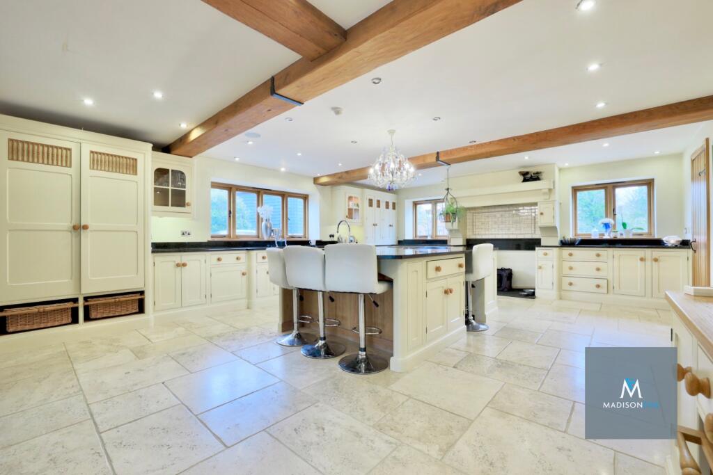 Additional property image - Harmer Green Lane, Welwyn, Hertfordshire, AL6
