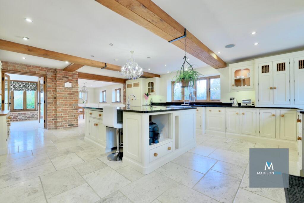 Additional property image - Harmer Green Lane, Welwyn, Hertfordshire, AL6