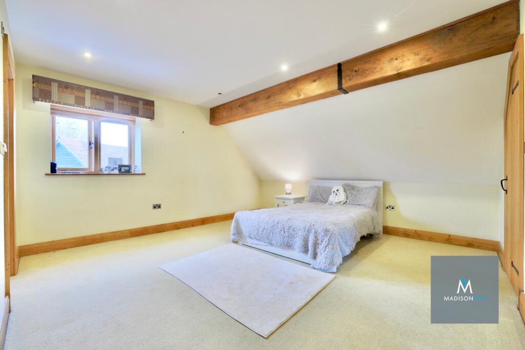 Additional property image - Harmer Green Lane, Welwyn, Hertfordshire, AL6