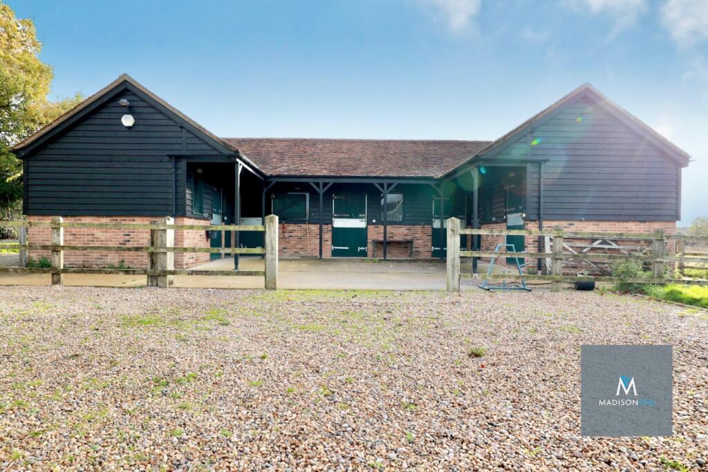 Additional property image - Harmer Green Lane, Welwyn, Hertfordshire, AL6