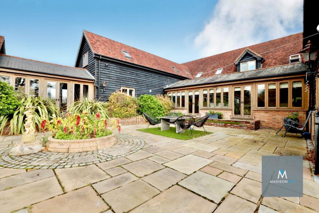 Additional property image - Harmer Green Lane, Welwyn, Hertfordshire, AL6