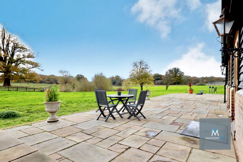 Additional property image - Harmer Green Lane, Welwyn, Hertfordshire, AL6