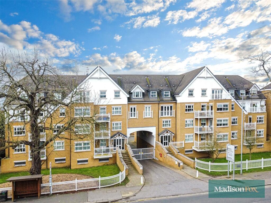 Main image of property: High Road, Buckhurst Hill, Essex, IG9