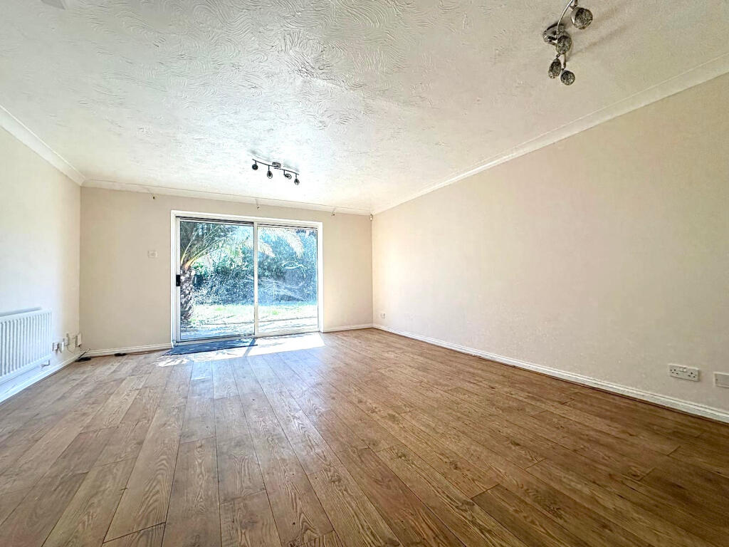 Main image of property: Stern Close, Barking, IG11