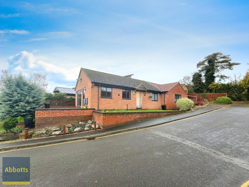 Additional property image - Lisle Close, Ely, Cambridgeshire