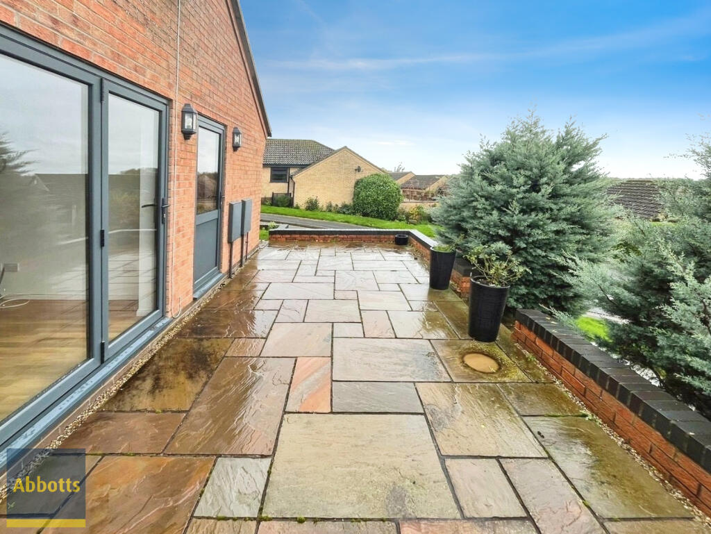 Additional property image - Lisle Close, Ely, Cambridgeshire