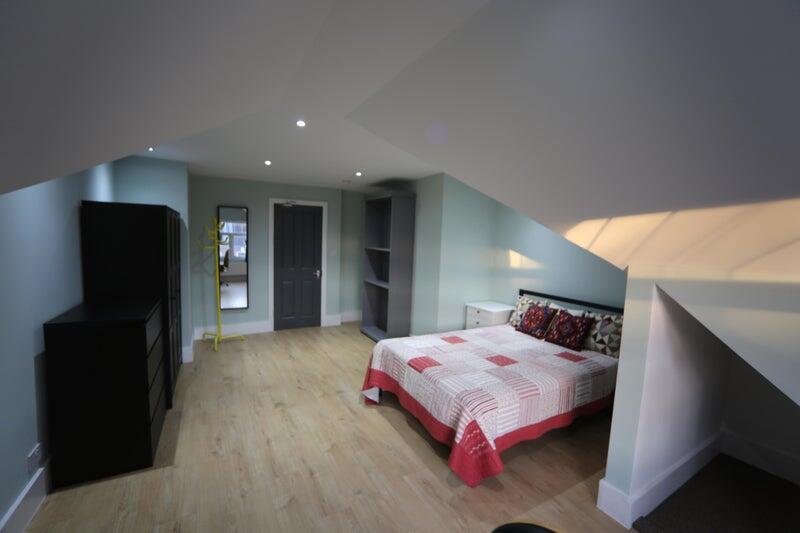 Main image of property: Kent Road, Gravesend DA11