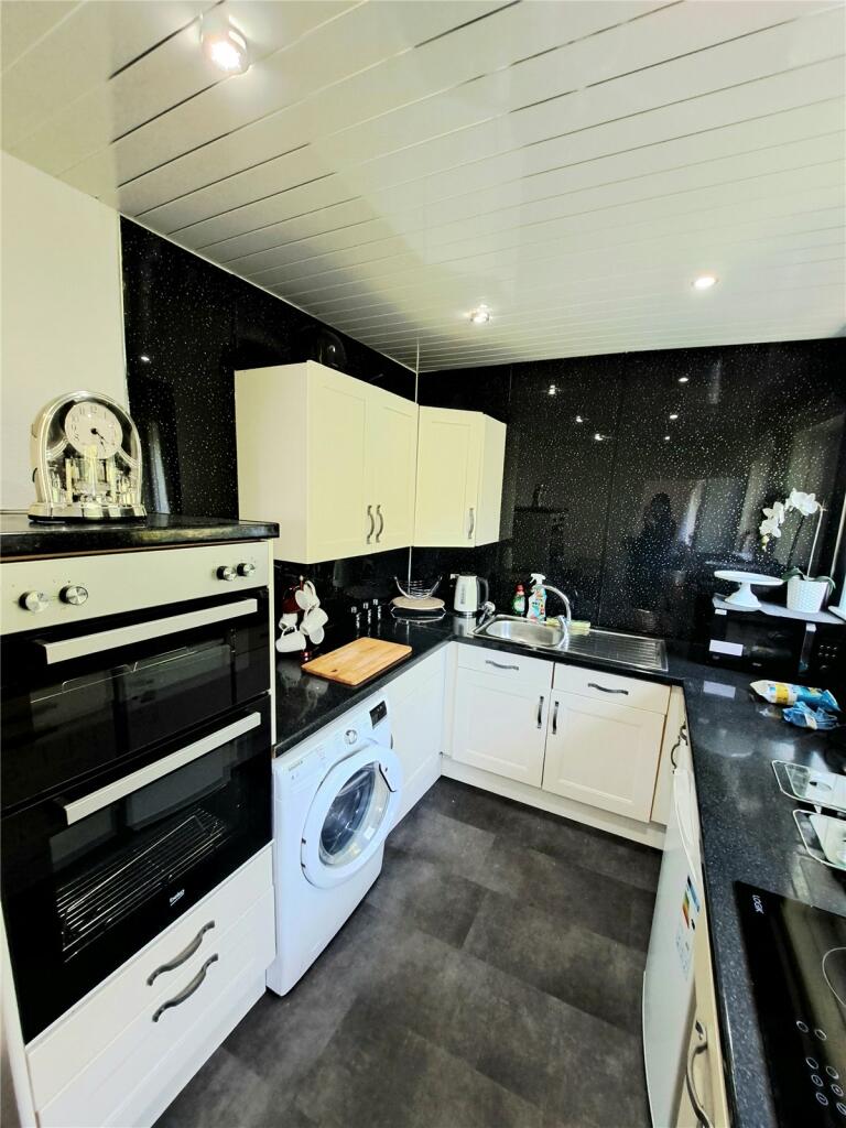 Additional property image - Great Northern Road, City Centre, Aberdeen, AB24