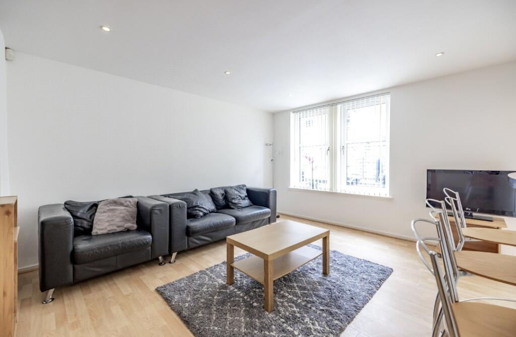 Additional property image - Chapel Street, Aberdeen, AB10