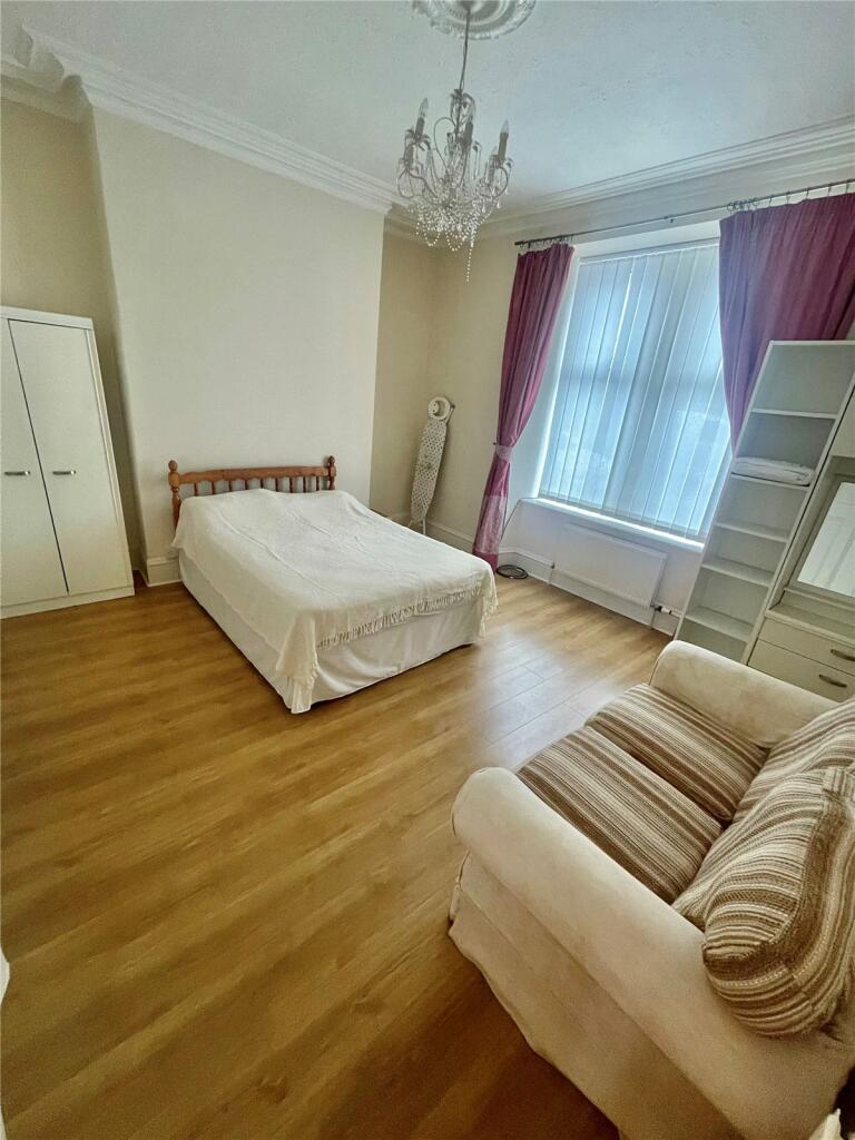 Additional property image - Wallfield Crescent, Rosemount, Aberdeen, AB25