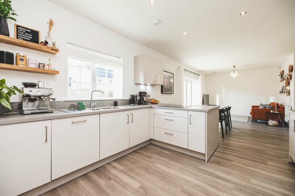 Additional property image - West Craigbank Gardens, Cults, Aberdeen, AB15