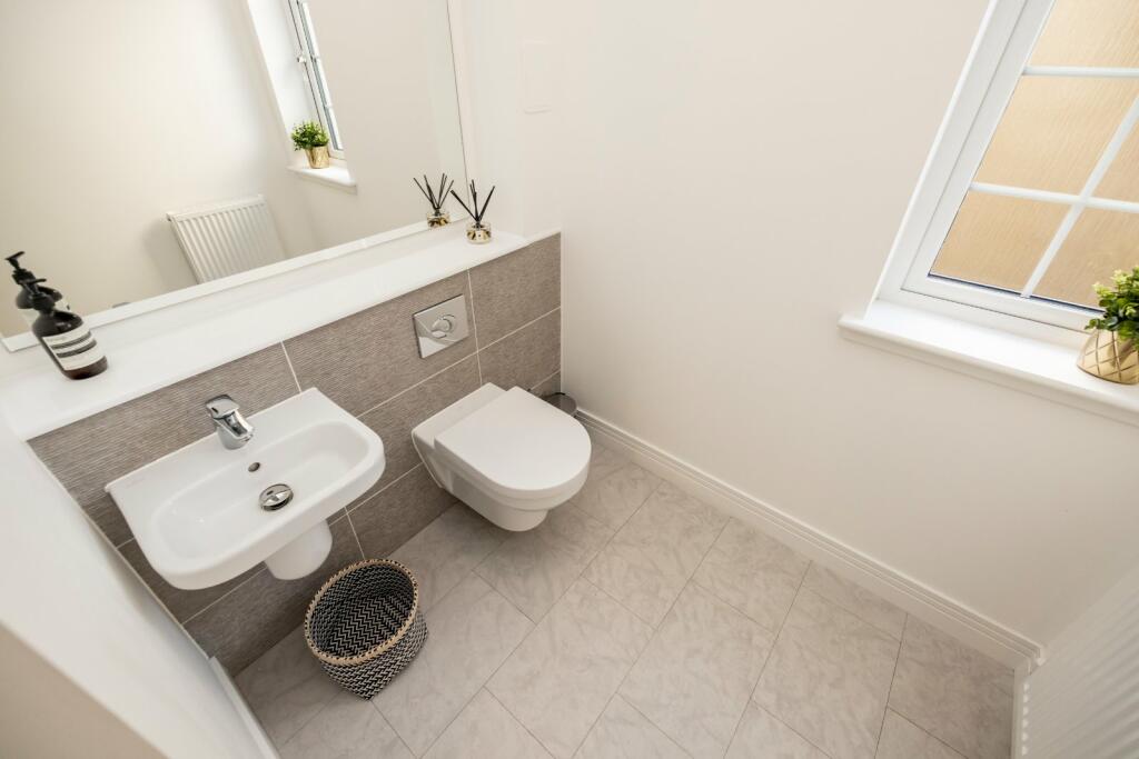 Additional property image - West Craigbank Gardens, Cults, Aberdeen, AB15