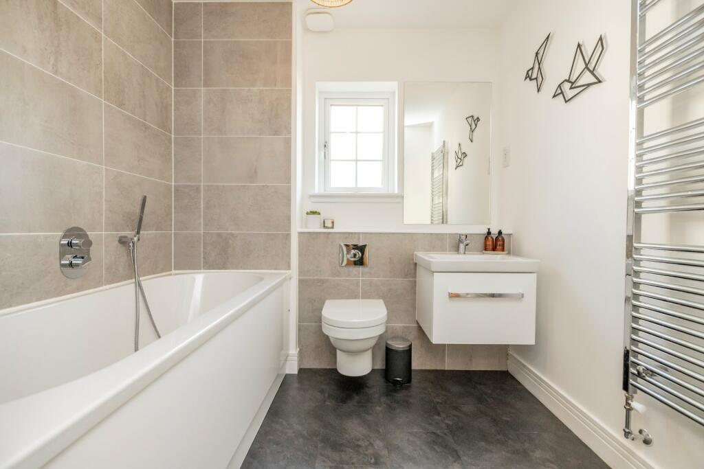 Additional property image - West Craigbank Gardens, Cults, Aberdeen, AB15