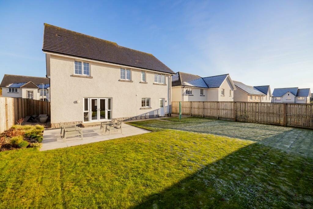 Additional property image - West Craigbank Gardens, Cults, Aberdeen, AB15