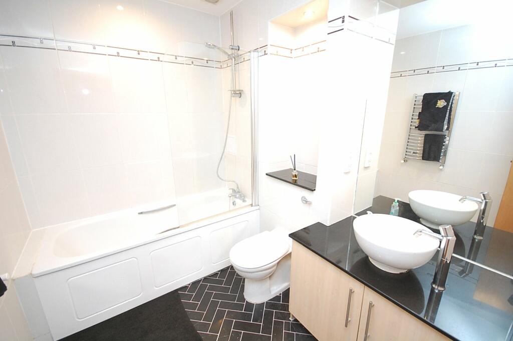 Additional property image - Crimon Place, City Centre, Aberdeen, AB10
