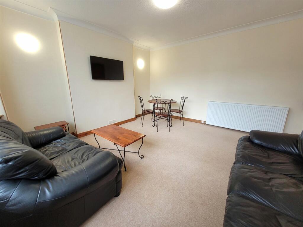 Additional property image - Great Northern Road, Aberdeen, AB24