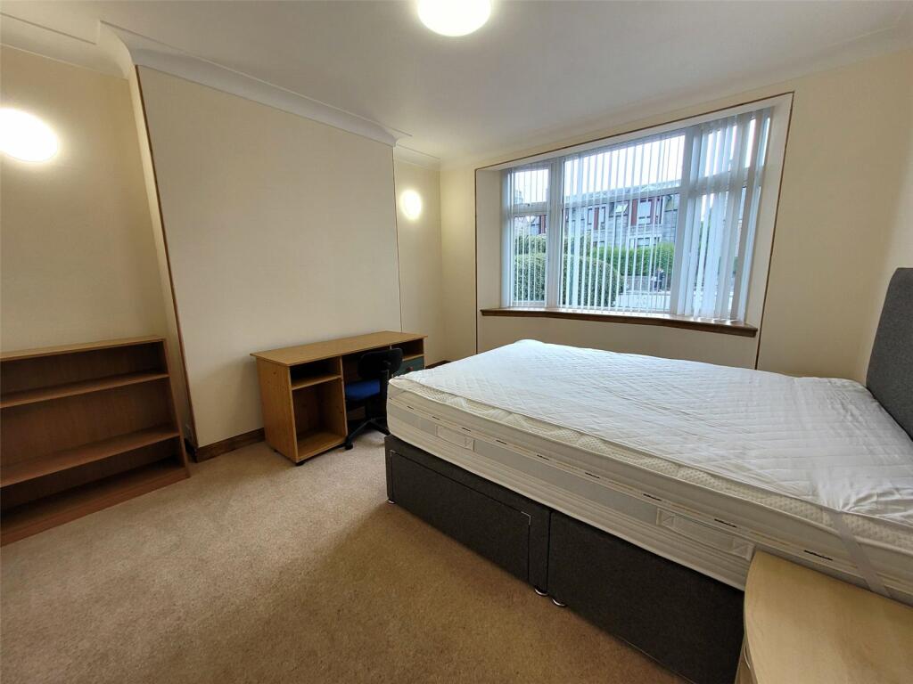 Additional property image - Great Northern Road, Aberdeen, AB24