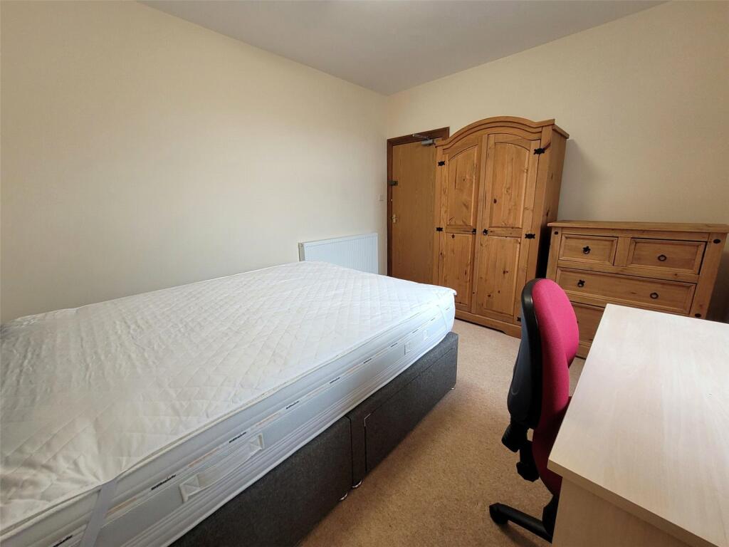 Additional property image - Great Northern Road, Aberdeen, AB24