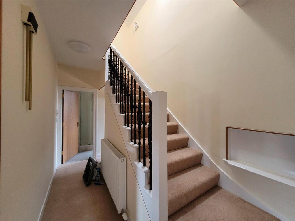 Additional property image - Great Northern Road, Aberdeen, AB24