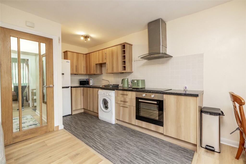 Additional property image - Great Northern Road, Aberdeen, AB24