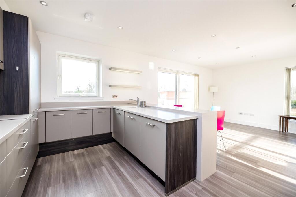 Additional property image - May Baird Gardens, Aberdeen, AB25
