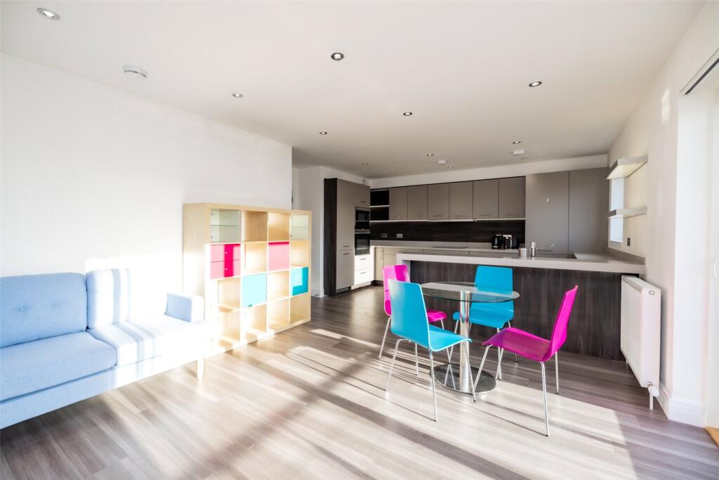 Additional property image - May Baird Gardens, Aberdeen, AB25