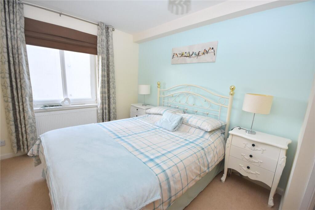Additional property image - Midstocket View, Aberdeen, AB15