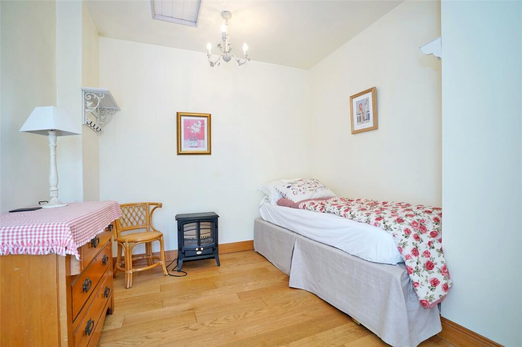 Additional property image - Park Road, Cults, Aberdeen, AB15