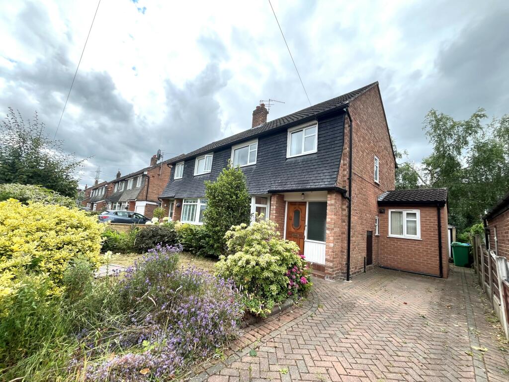 Main image of property: Norview Drive, Didsbury, M20 5QF