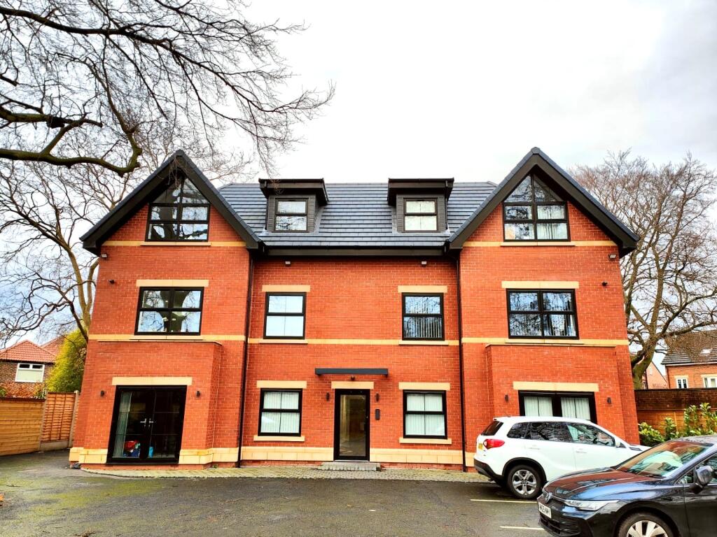Main image of property: Clothorn House, Didsbury, M20 6BG