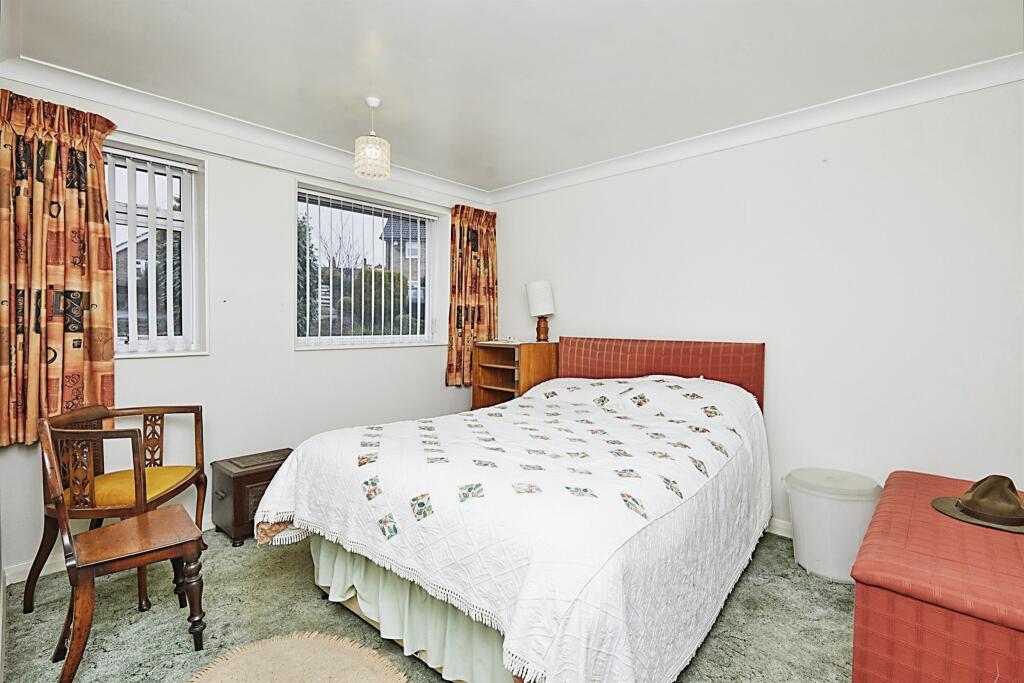 3 bedroom semidetached bungalow for sale in Horsley Crescent, Holbrook, Belper, DE56