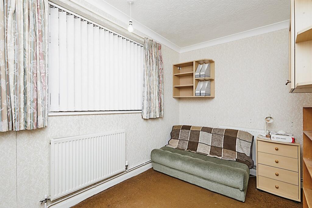 3 bedroom semidetached bungalow for sale in Horsley Crescent, Holbrook, Belper, DE56