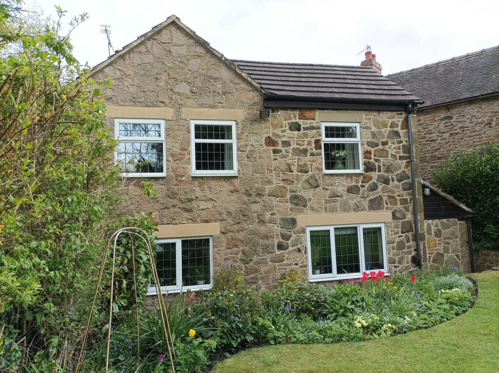 3 bedroom detached house for sale in Chapel Street, Fritchley, Belper, DE56