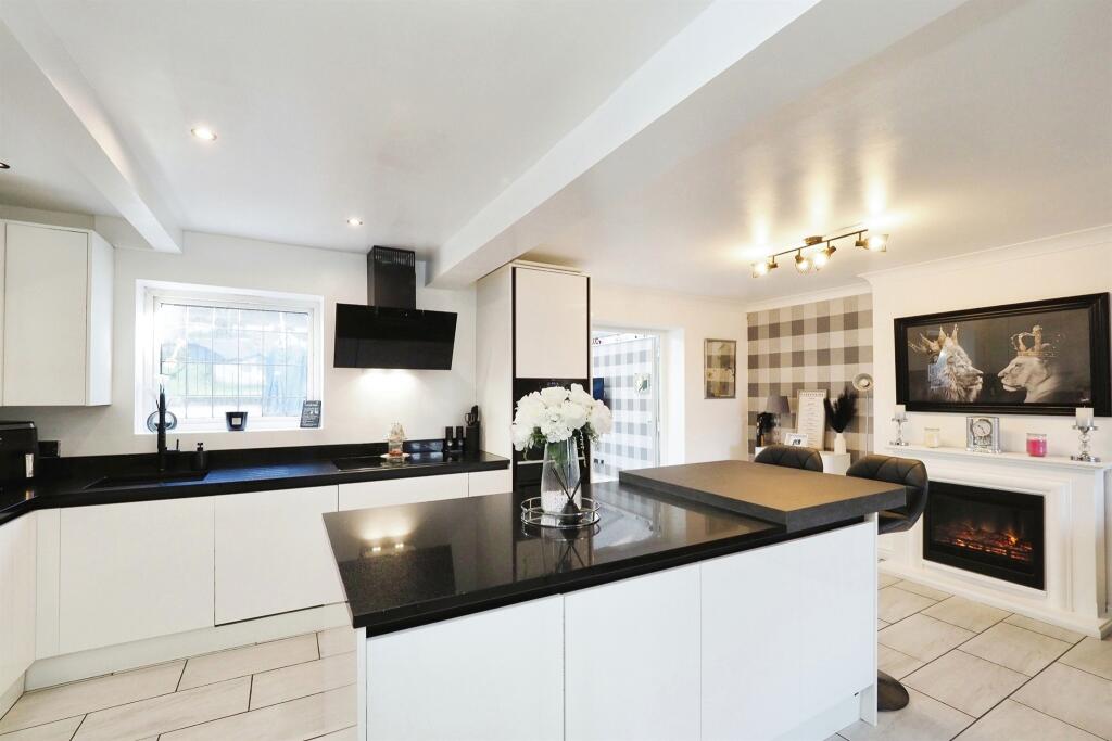 Additional property image - Cemetery Road, Belper