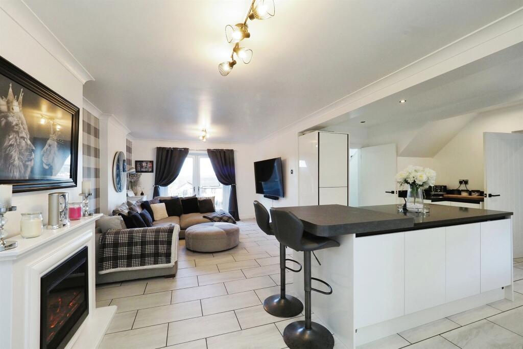 Additional property image - Cemetery Road, Belper