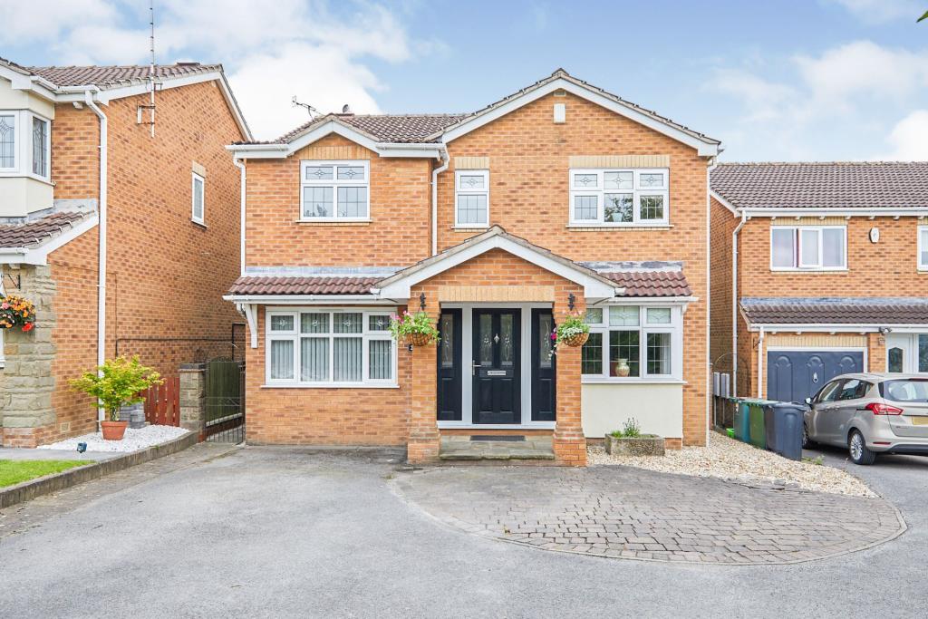 4 bedroom detached house for sale in Morrell Wood Drive, BELPER, DE56