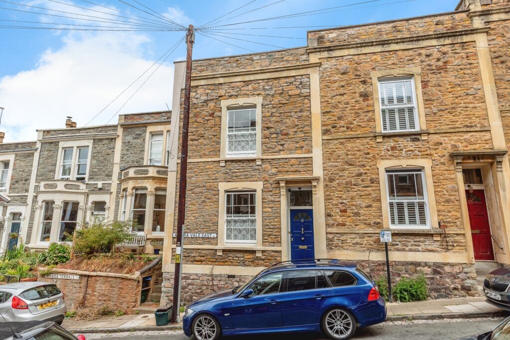 Main image of property: Ambra Vale East, Clifton, Bristol, BS8