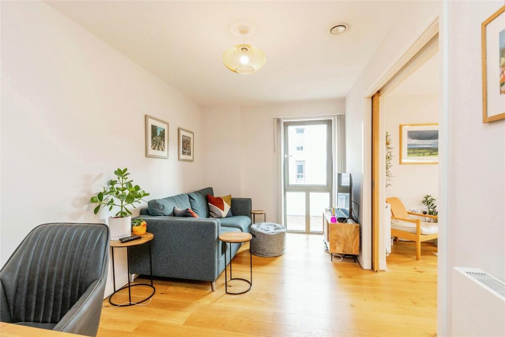 Additional property image - The Gateway, Bristol, BS1