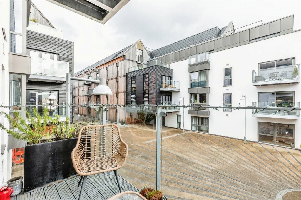 Additional property image - The Gateway, Bristol, BS1