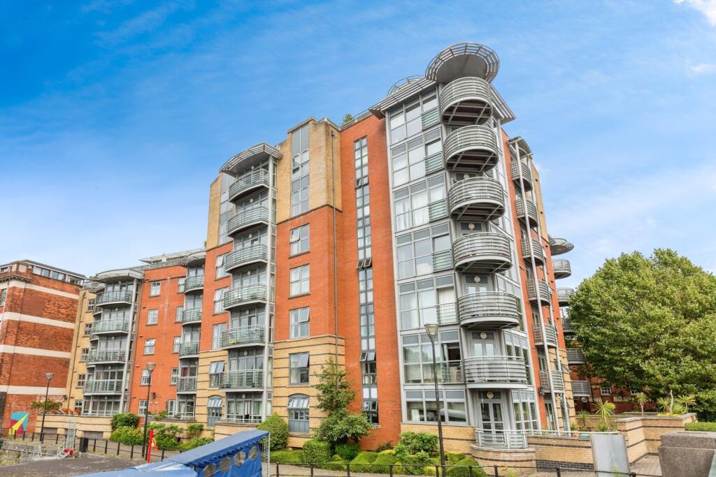 Main image of property: Redcliff Backs, Bristol, BS1