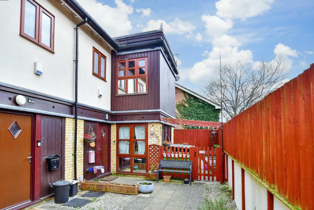 4 bedroom end of terrace house for sale in Old Dover Works, Maidstone, Kent, ME16