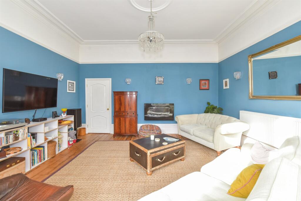3 bedroom town house for sale in Helena Road, Southsea, Hampshire, PO4