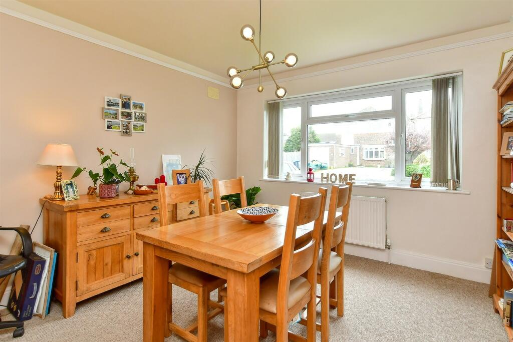 4 bedroom detached house for sale in Sea Close, Goring-By-Sea, Worthing, West Sussex, BN12
