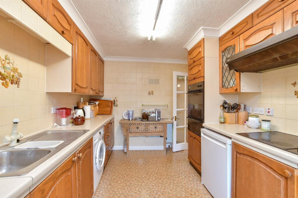 Additional property image - Broadmark Lane, Rustington, West Sussex