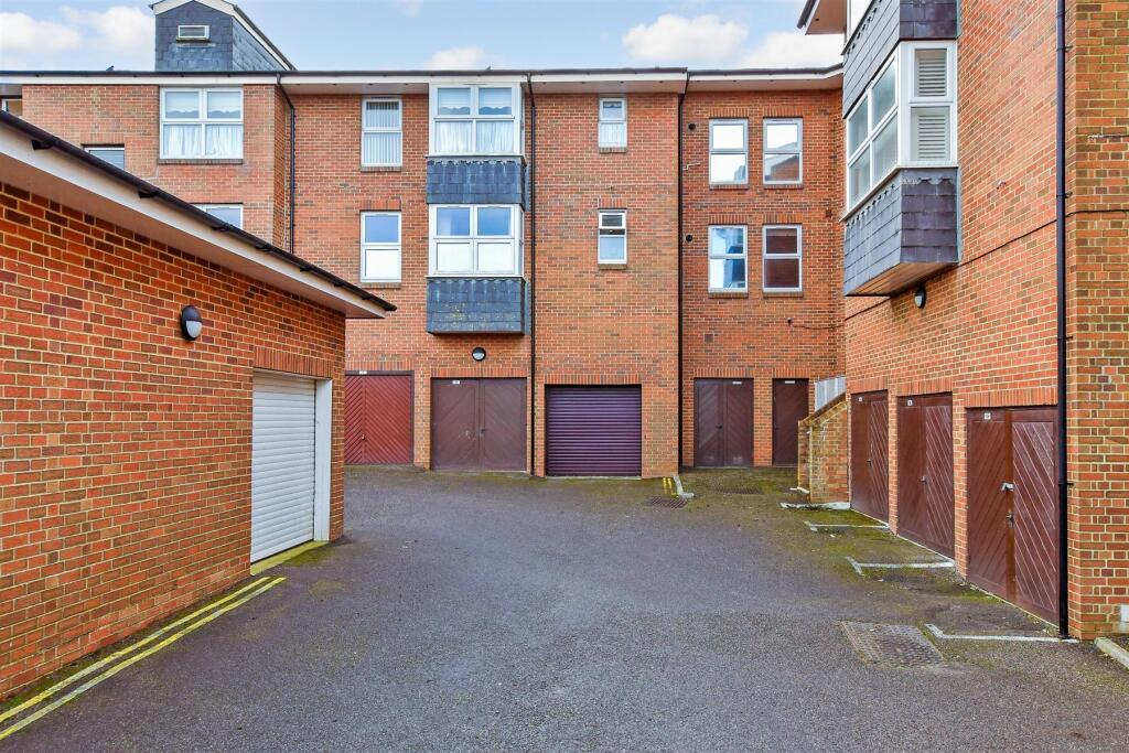 Additional property image - Broadmark Lane, Rustington, West Sussex