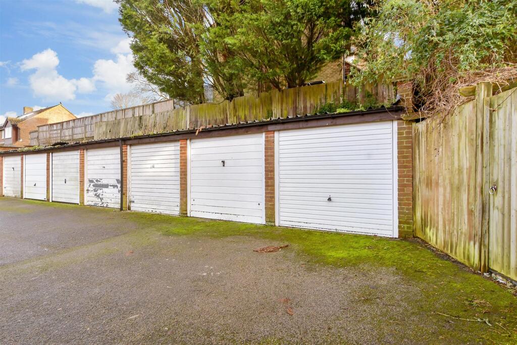 Additional property image - Reedham Drive, Purley, Surrey