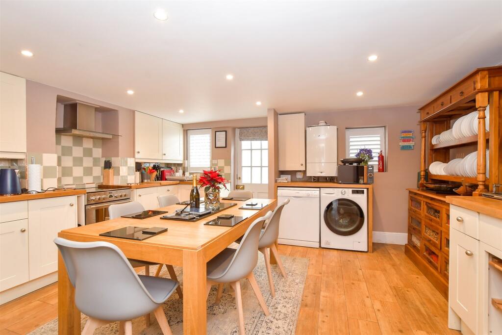 Additional property image - Maltravers Street, Arundel, West Sussex